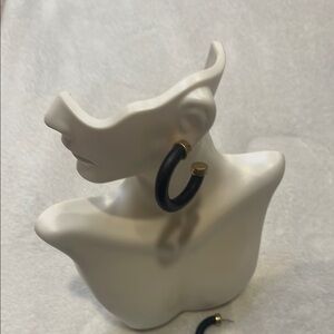 Chic Black and Gold Hoop Earrings